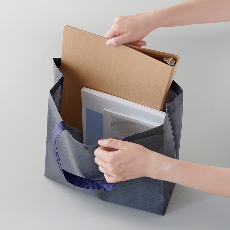 ボタン付不織布トート 3