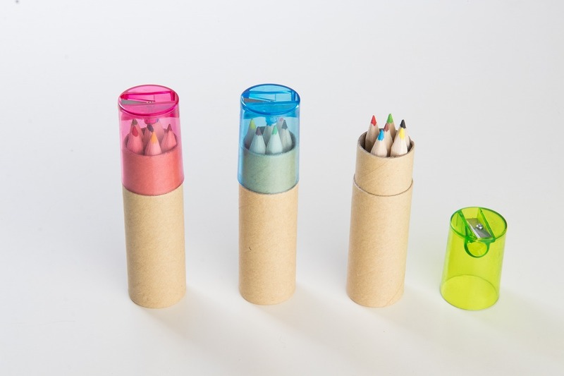 色えんぴつ6PCSシャープナー付 0