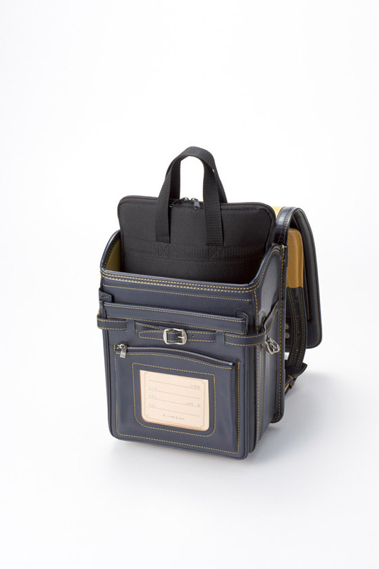 ランドセルにも入るサイズ やわらかモバイルバッグ 1